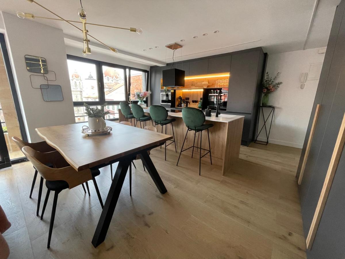 Covadonga Apartment โอเบียโด ภายนอก รูปภาพ