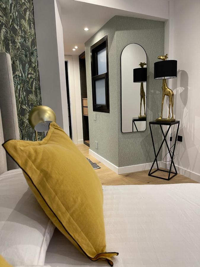 Covadonga Apartment โอเบียโด ภายนอก รูปภาพ