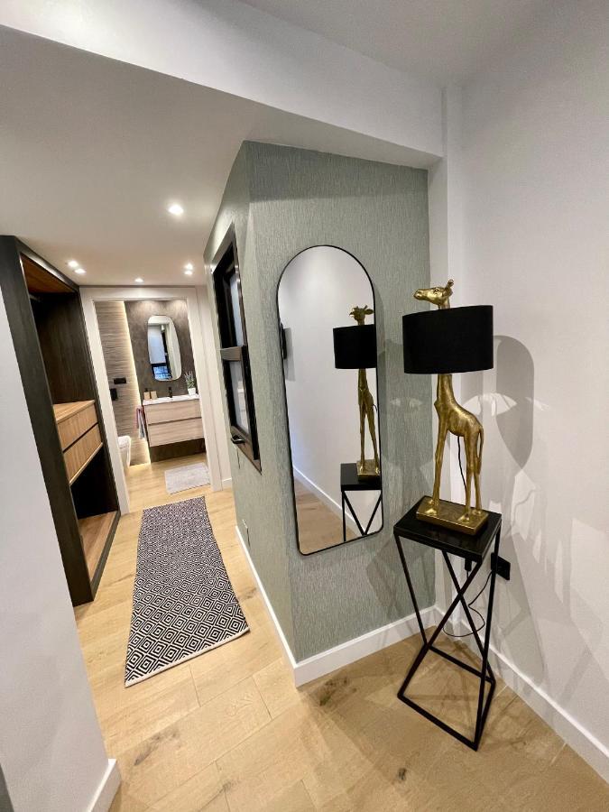 Covadonga Apartment โอเบียโด ภายนอก รูปภาพ